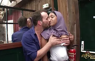 XXX ઝડપી સેક્સ માં કાર
