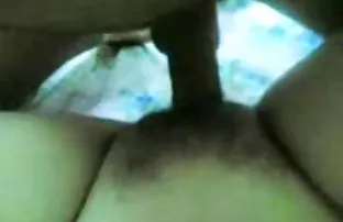 XXX વાદળી આંખો લે મોં માં મોટો લોડો