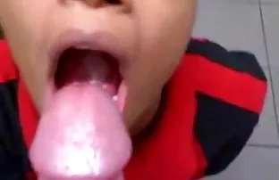 XXX વાહિયાત માં વિવિધ હોદ્દા પહેલાં આ કેમેરા